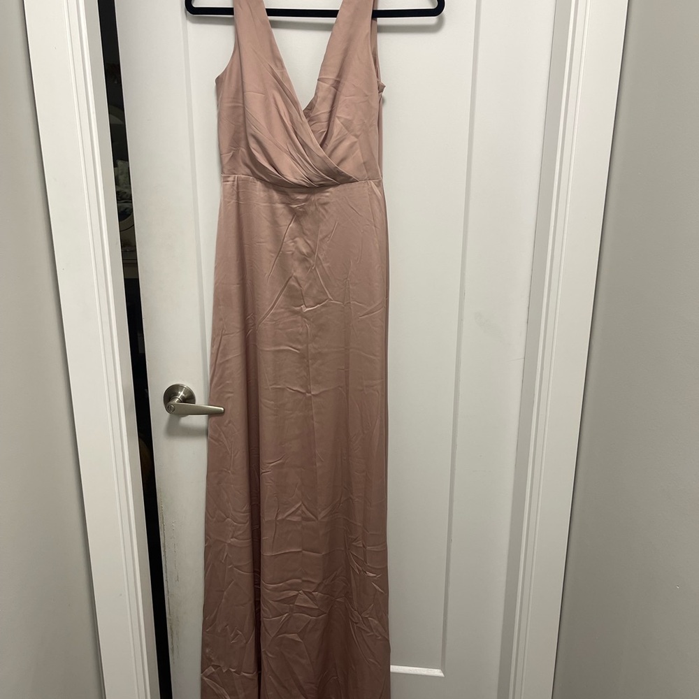 NWOT BHLDN Sz 0 SABINE SURPLICE SATIN MAXI DRESS GOWN X DONNA MORGAN